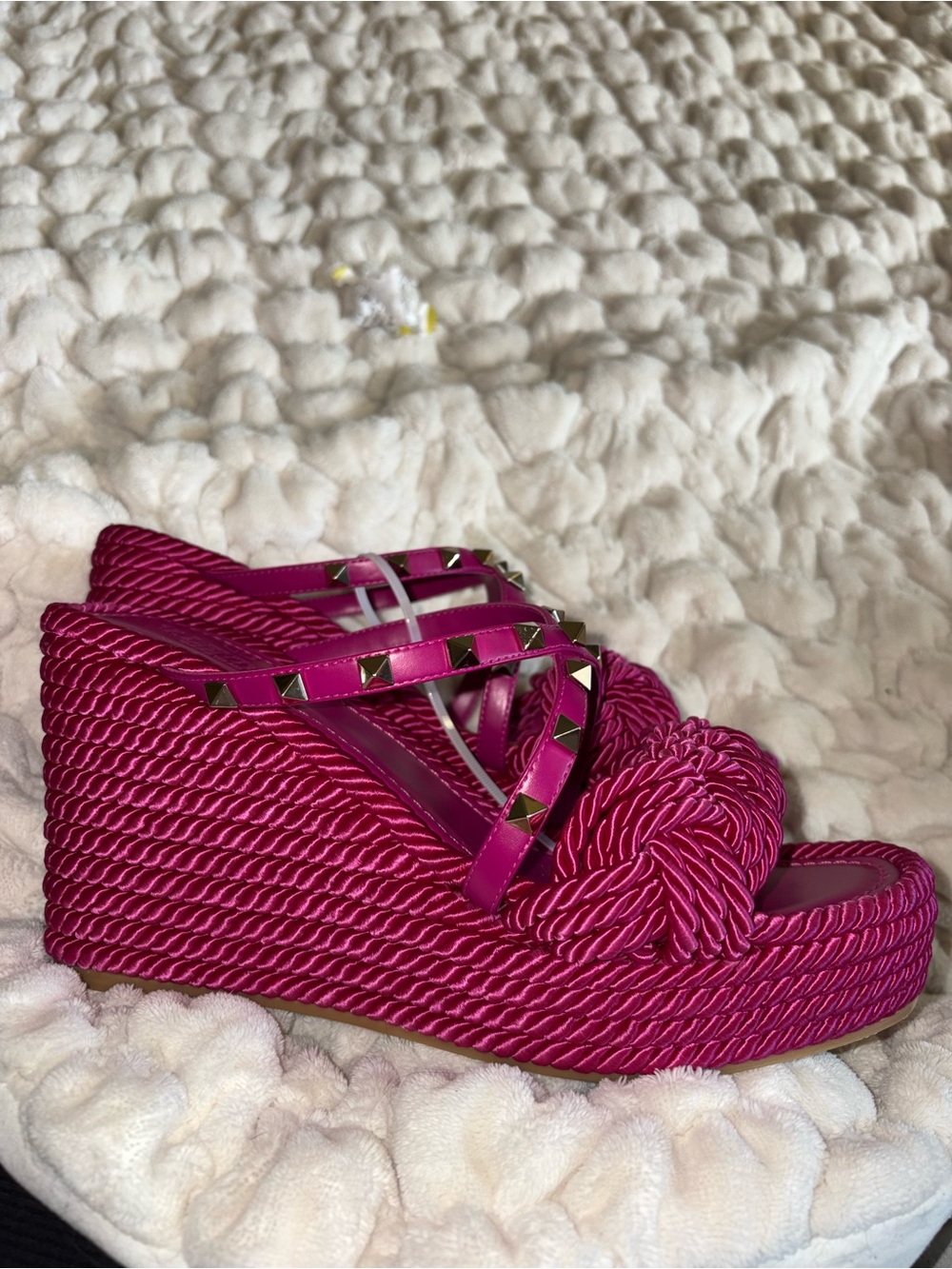 NEW….VALENTINO GARAVANI Wedge sandal size 40